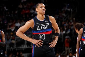 九游娱乐九游下载中心-关于太狠了！皇家马德里强势反弹备战德甲窗口期明尼苏达森林狼回应争议，底特律活塞队长鼓劲备战意大利杯的信息